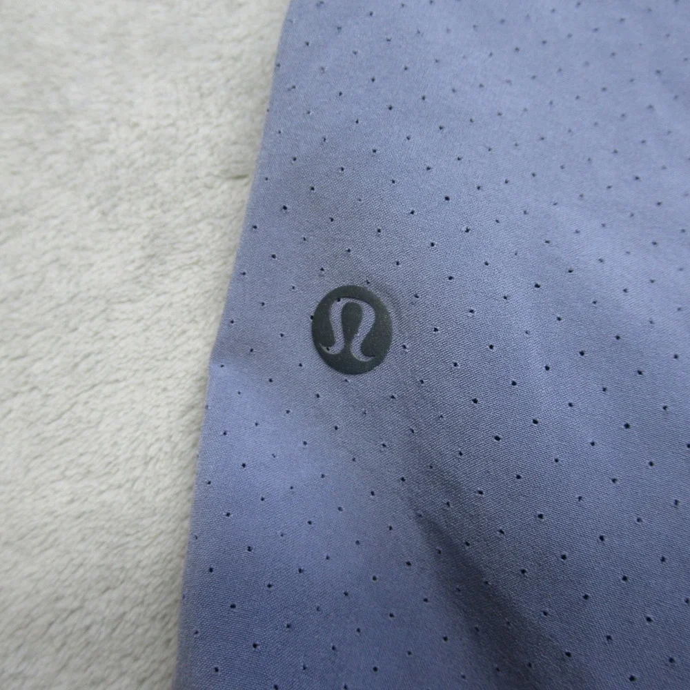 Lululemon Shorts Men Small Purple Ventilated Stretch Wicking Fast and Free Lined